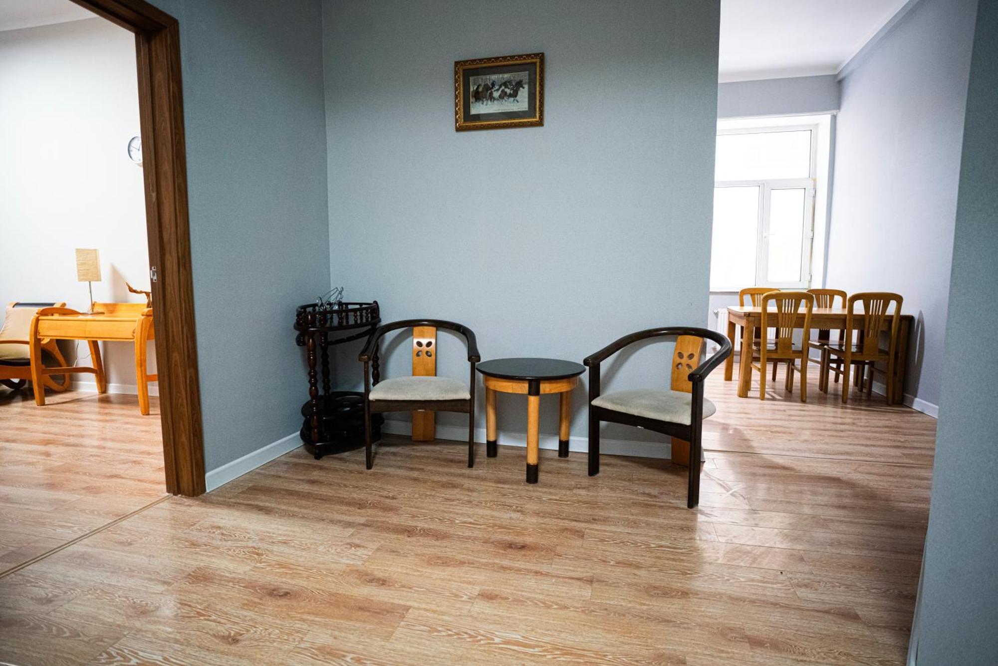 Tsolmon'S Serviced Apartments Ułan Bator Zewnętrze zdjęcie